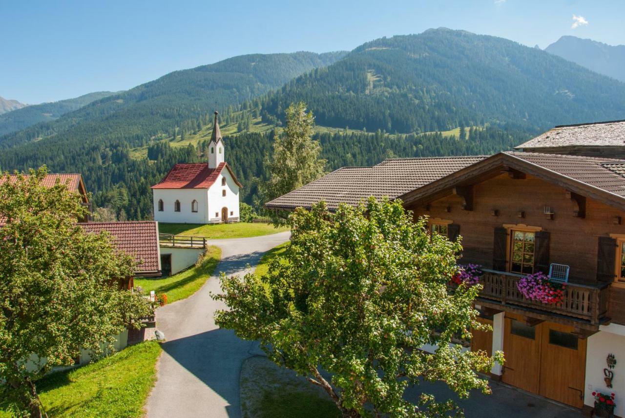 Bio-Bergbauernhof Ederhias Villa Liesing ภายนอก รูปภาพ